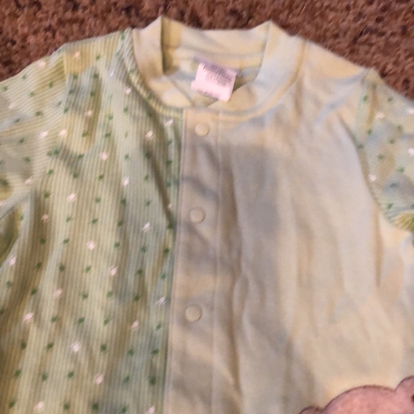 New Carter’s One Piece Green Footed Sleeper - Picture 4 of 4
